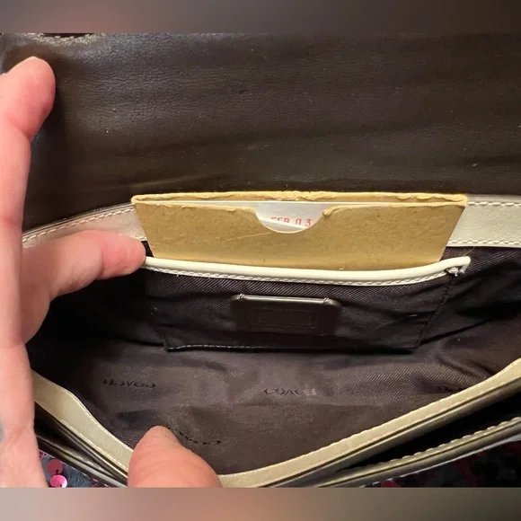 HOST PICK Coach 2017 (RE)LOVED Upcrafted Tea Rose Swagger 20 Shoulder Crossbody - Picture 13 of 16